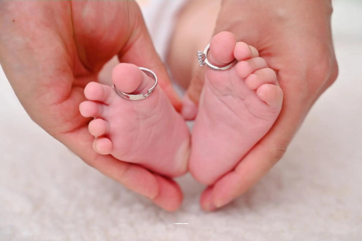 西宁怀孕肚子一边高一边低